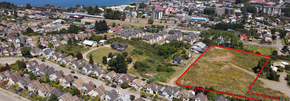 Se vende terreno urbano de 7.414 m2 en Puerto Varas