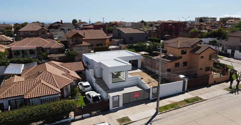Se vende hermosa casa nueva de 1 piso en San Joaquín