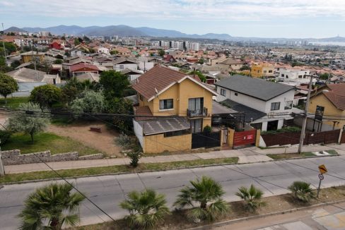 Se vende casa Av. Los Perales en San Joaquín, La Serena