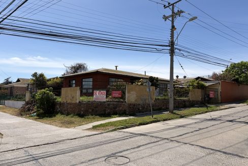 Se vende propiedad de esquina uso comercial La Serena